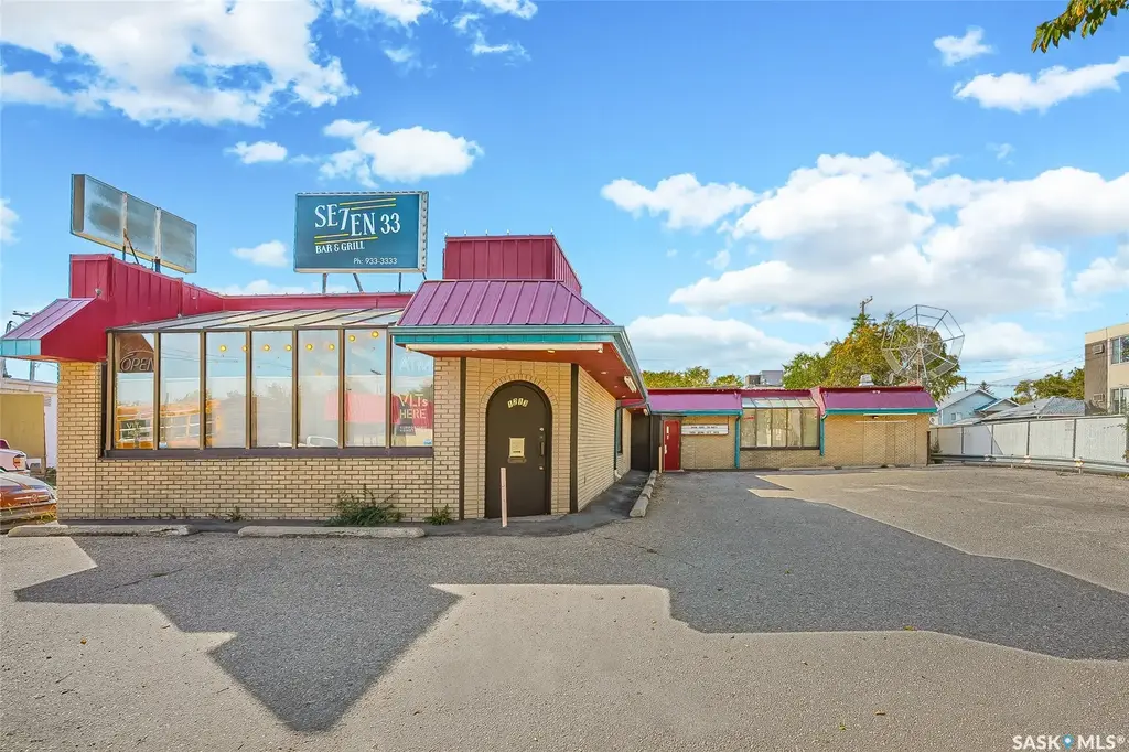 1213 7th Avenue N, Saskatoon