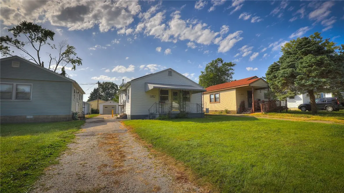 1007 N Woodlawn Avenue, Decatur