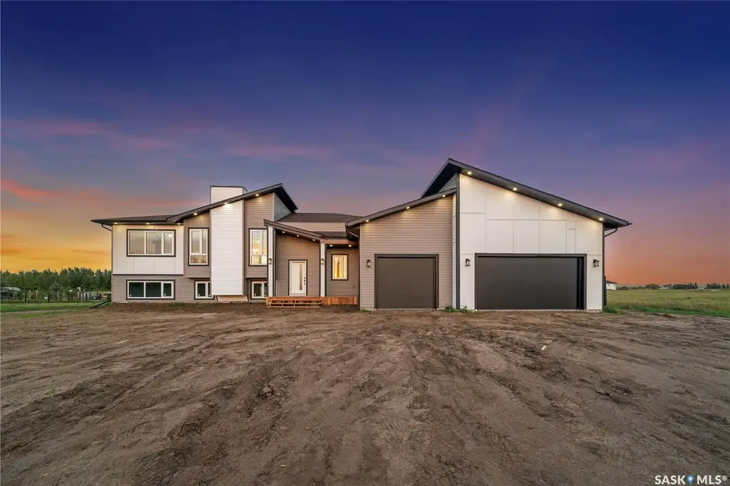 8 Cardinal Drive, Dundurn Rm No 314