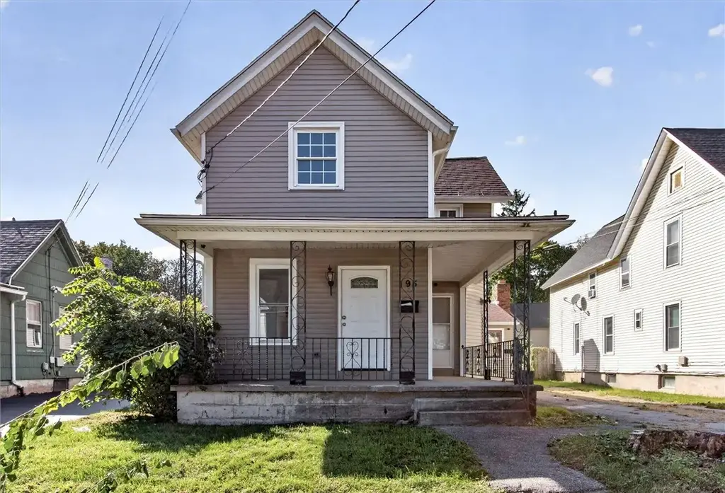 195 Campbell Park, Rochester