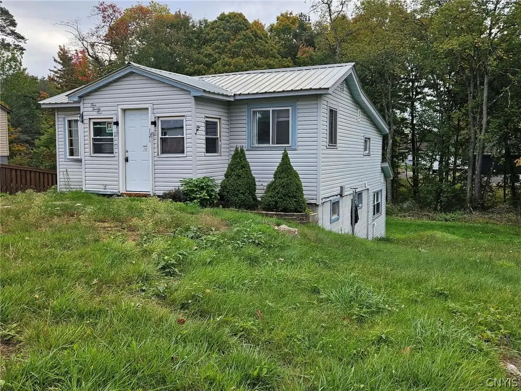 Photo of Listing #S1716609