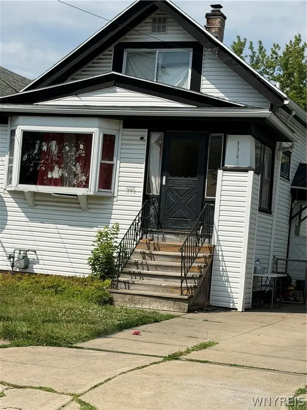 336 Dartmouth Avenue, Buffalo