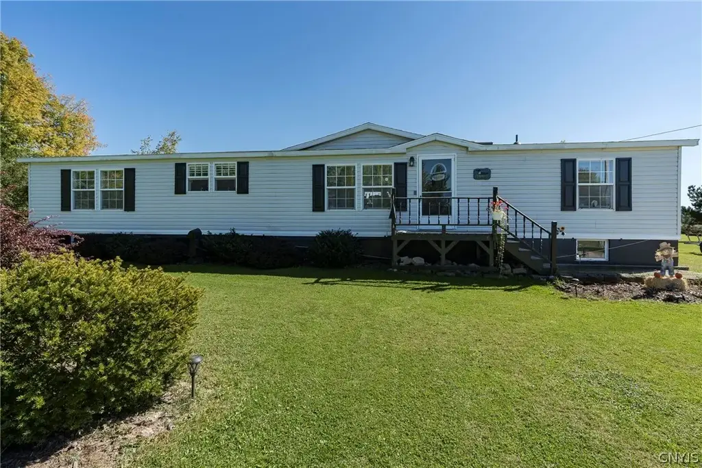 47762 County Route 1, Alexandria