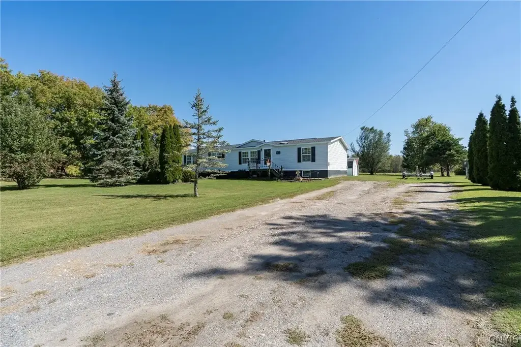 47762 County Route 1, Alexandria