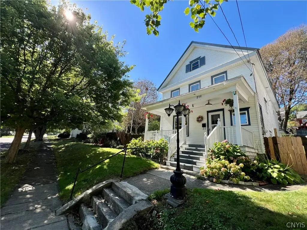 210 E 9th Street, Oswego