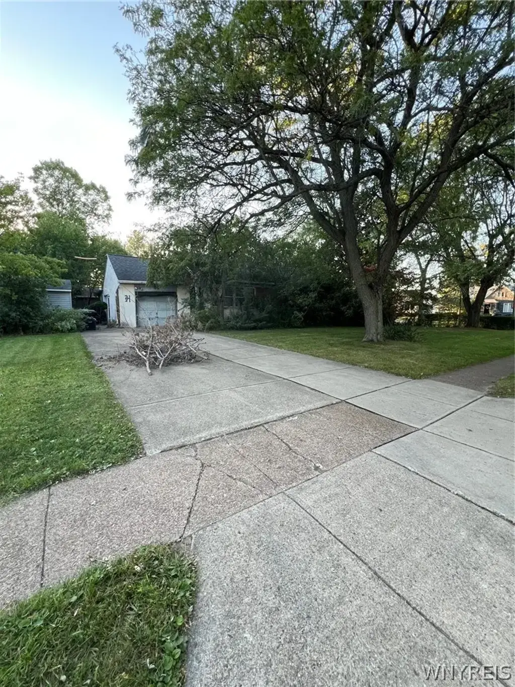 54 N Colvin Place, Tonawanda