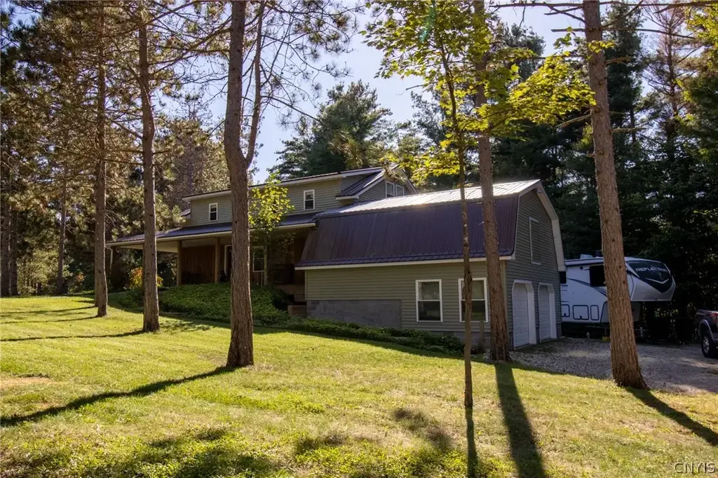 31 Riverside Drive, Fowler