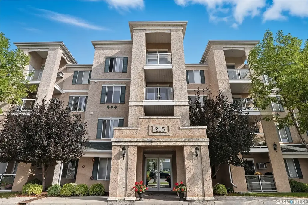 215 Lowe Road 409, Saskatoon