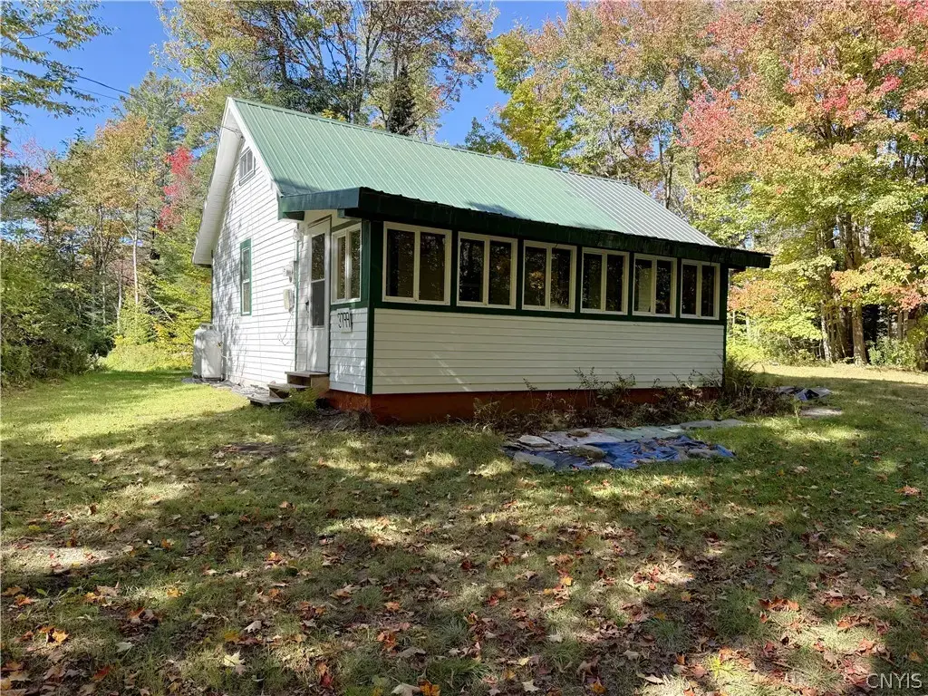 3799 Michigan Mills Road, West Turin