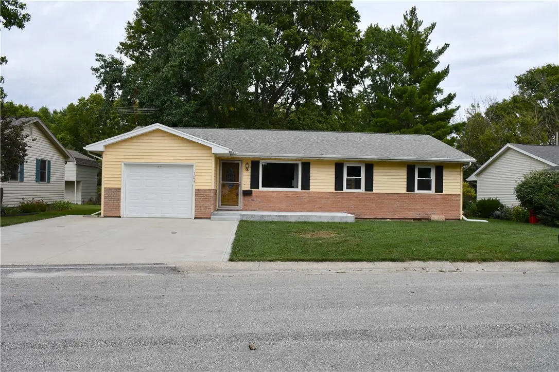 704 Sunshine Drive, Sullivan