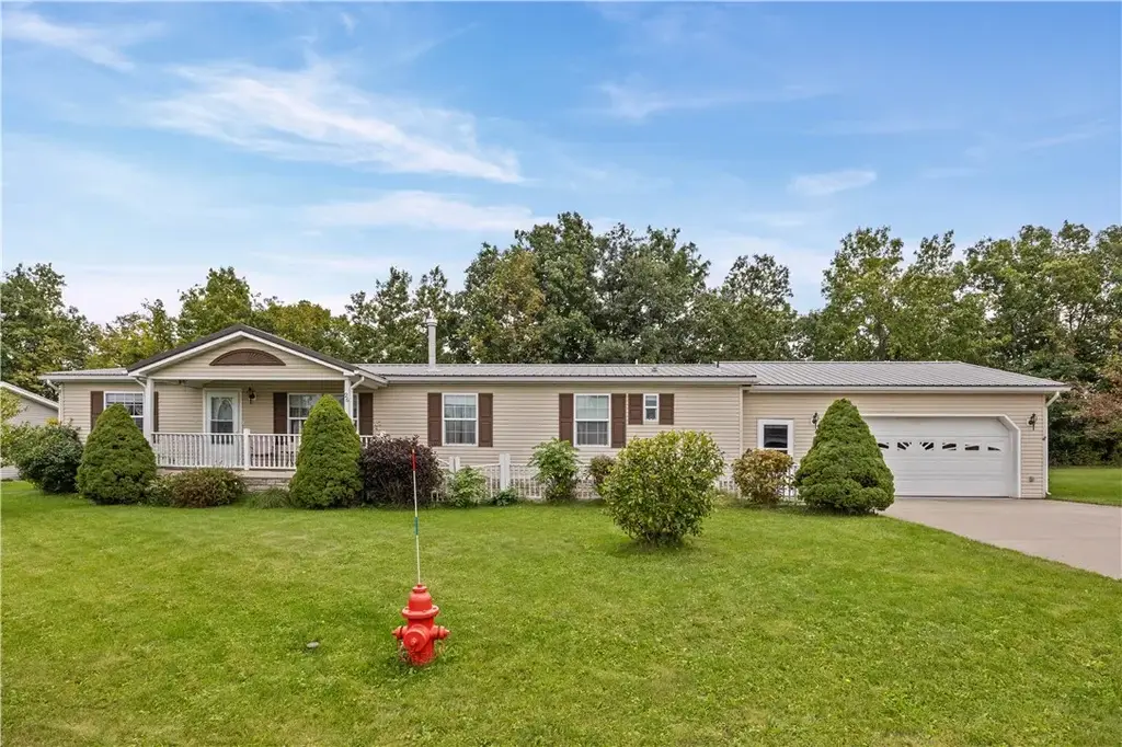 26 Indian Hills Drive, Fayette