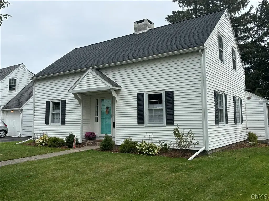 8 Melvin Avenue, Cortland