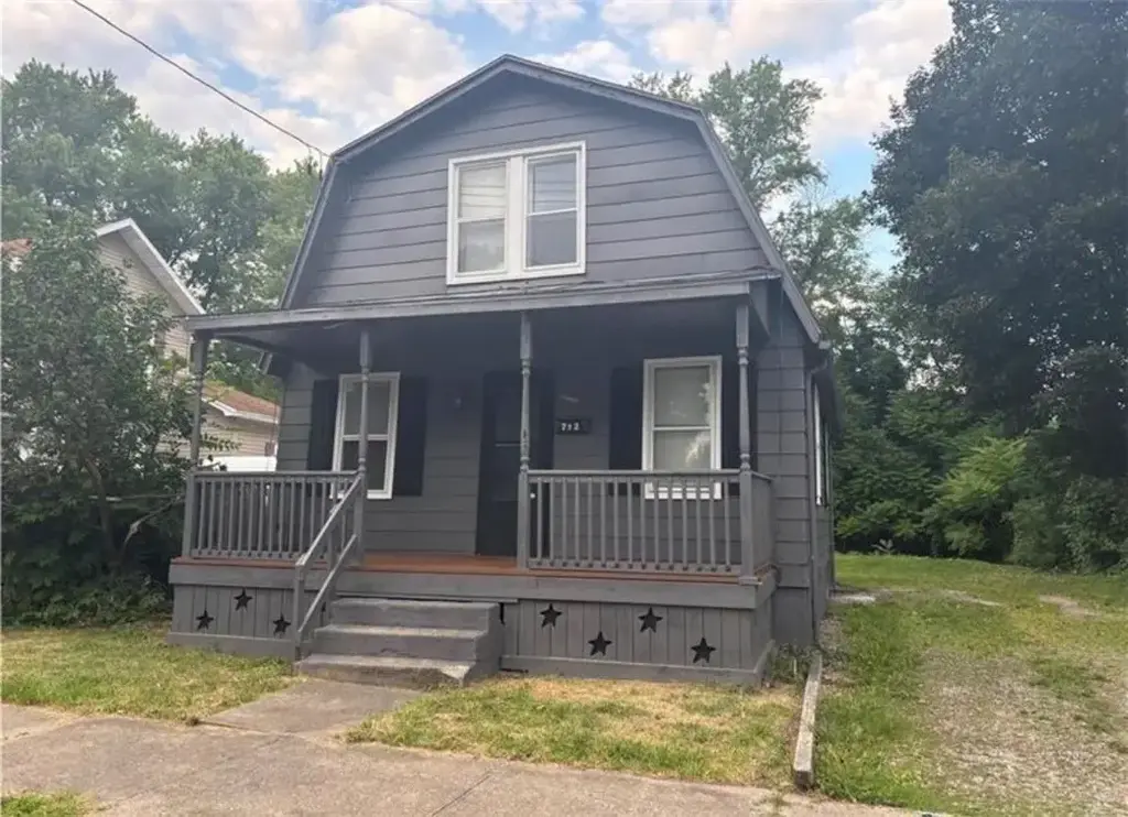 712 German Street, Elmira City