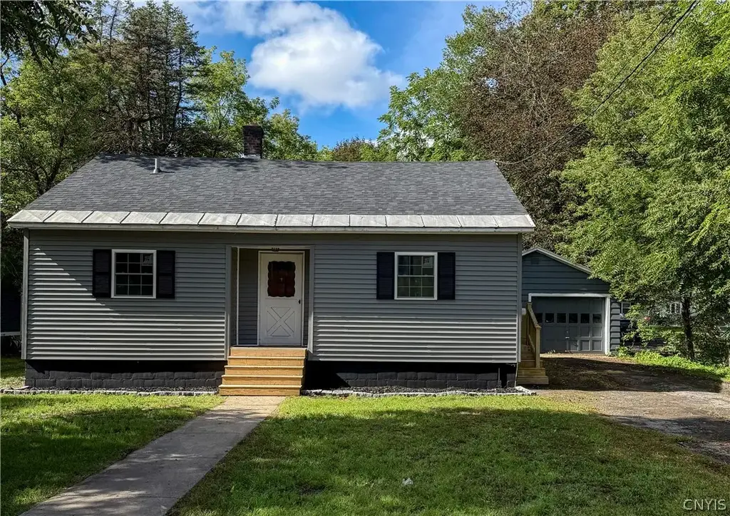 67 N Main Street, Fairfield