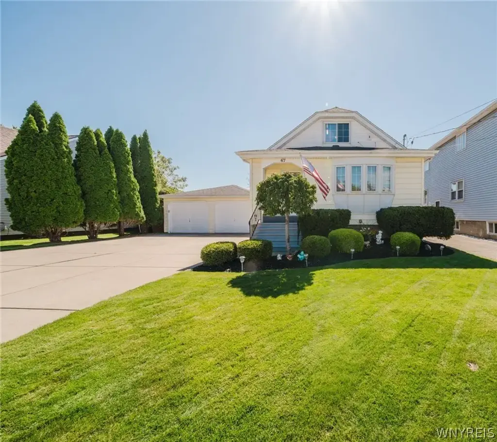 67 Northcrest Avenue, Cheektowaga