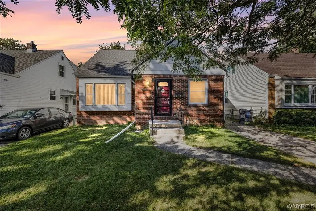 97 Brinton Street, Buffalo