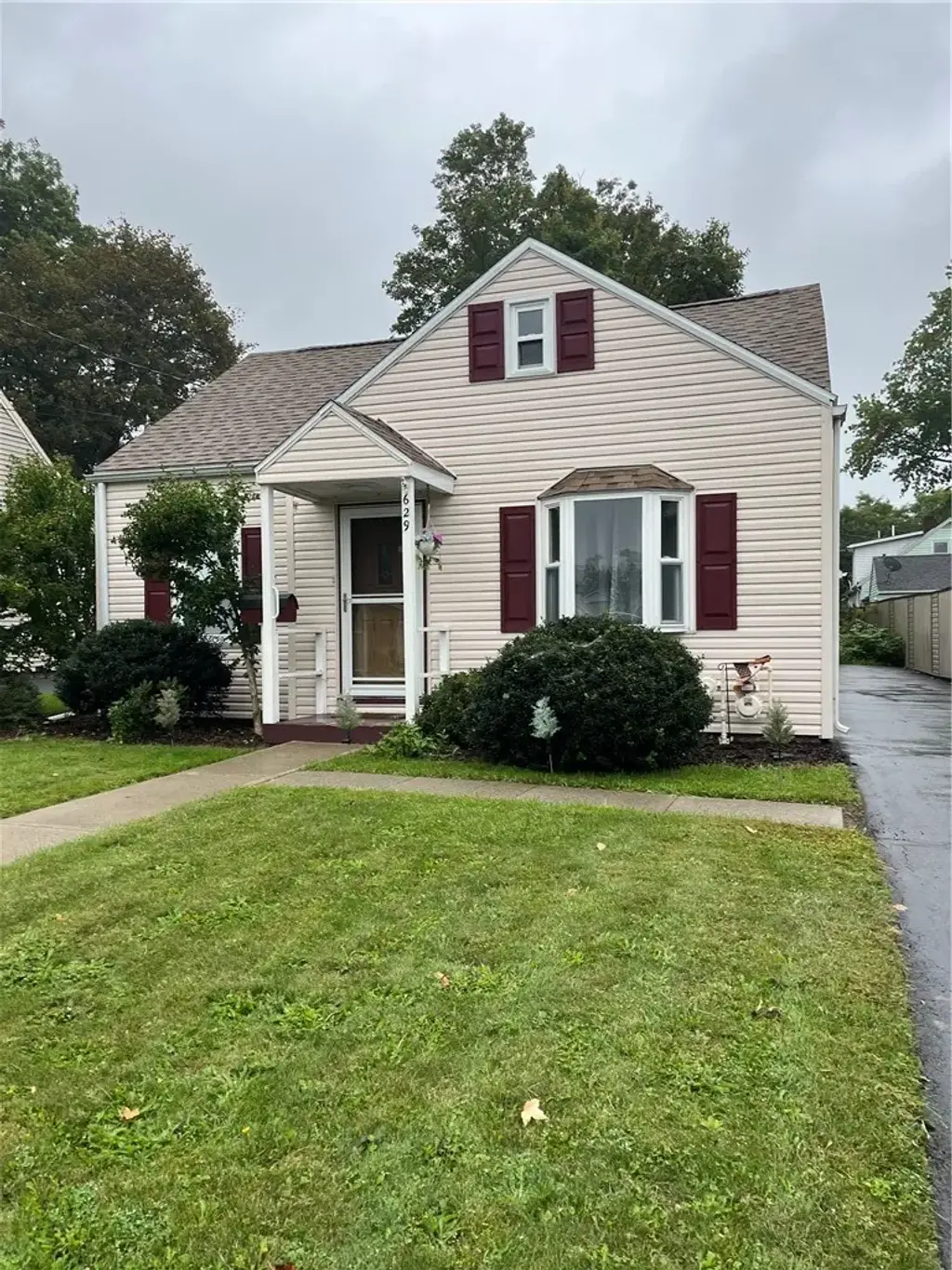 629 Mcdowell Place, Elmira City