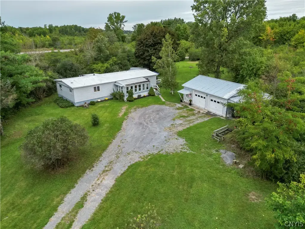 24888 State Route 12, Pamelia