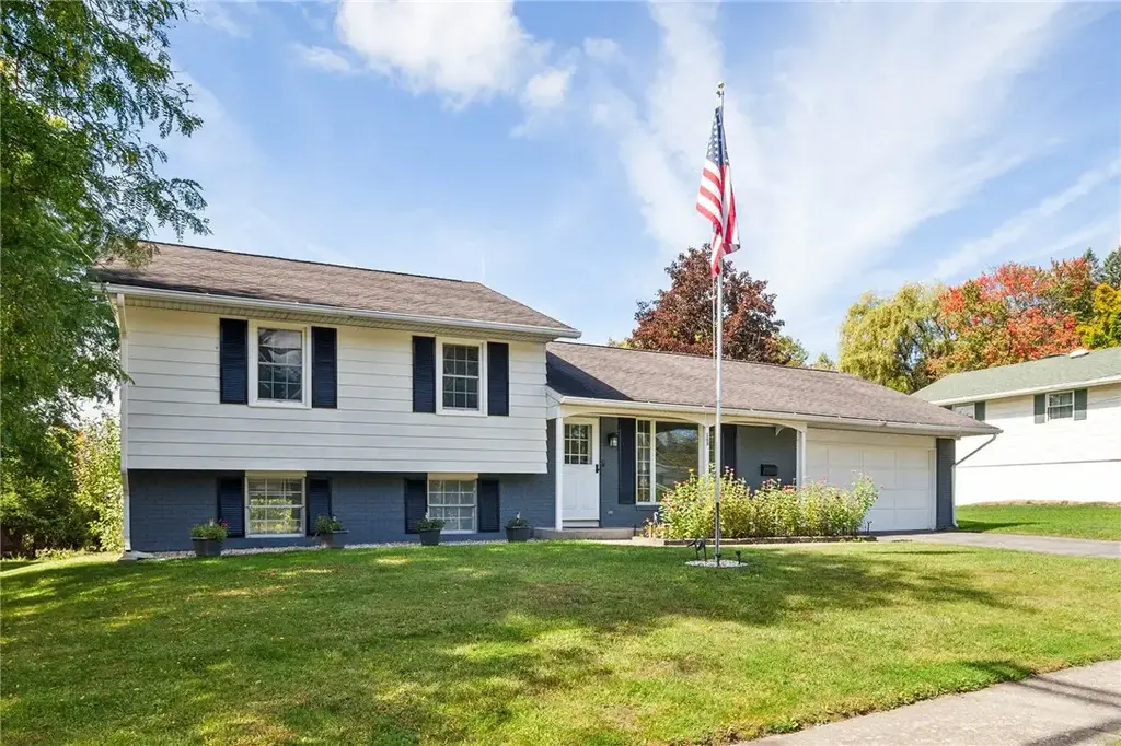 163 Campus Drive, Cobleskill