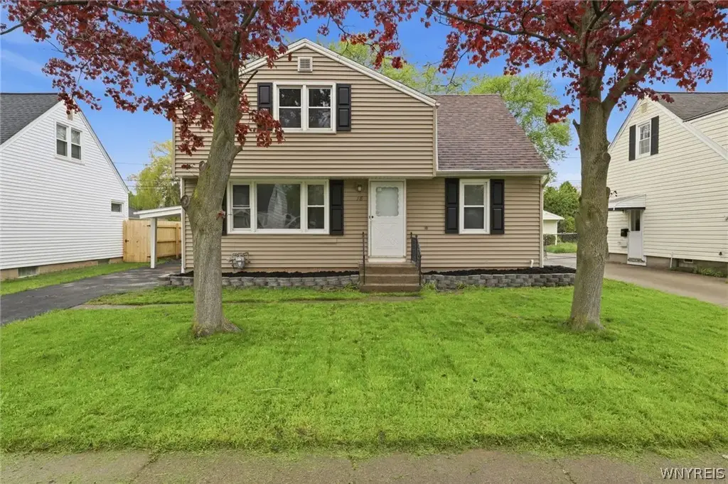 18 Princess Drive, Cheektowaga