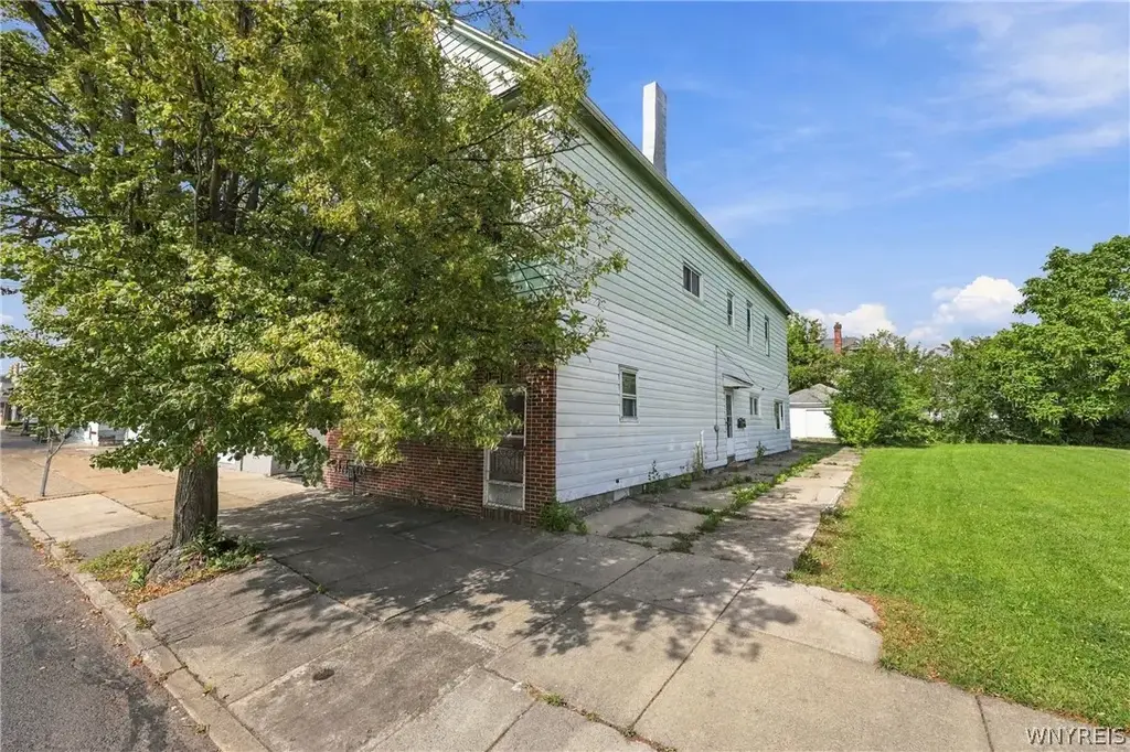 1256 E Lovejoy Street, Buffalo