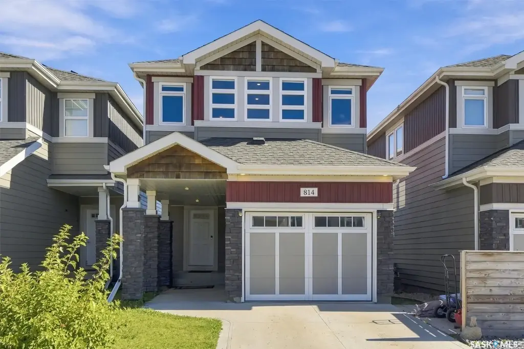 814 Kensington Boulevard, Saskatoon