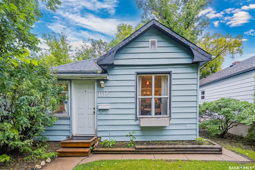 1116 B Avenue N, Saskatoon