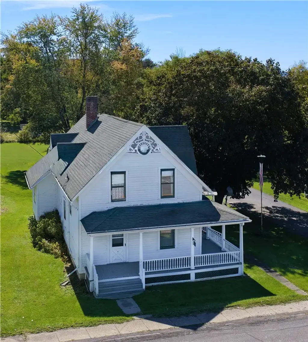 5728 Us Highway 20, Springfield