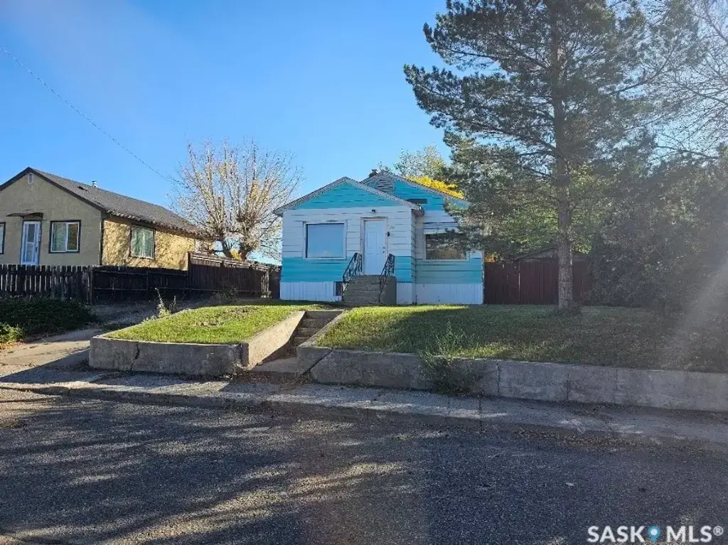 572 103rd Street, North Battleford