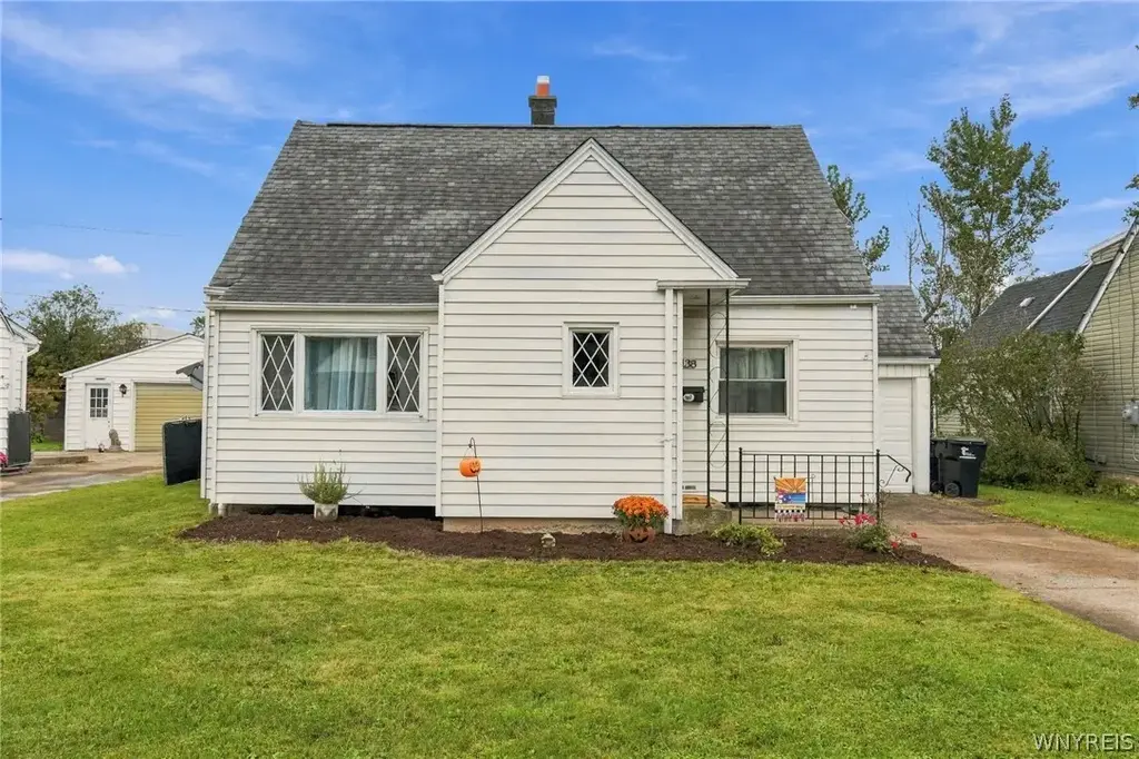 138 Woodland Drive, Tonawanda