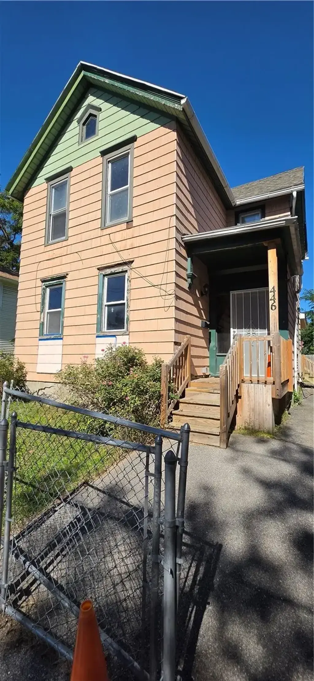 446 Tremont Street, Rochester