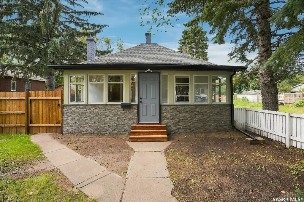 1561 99th Street, North Battleford