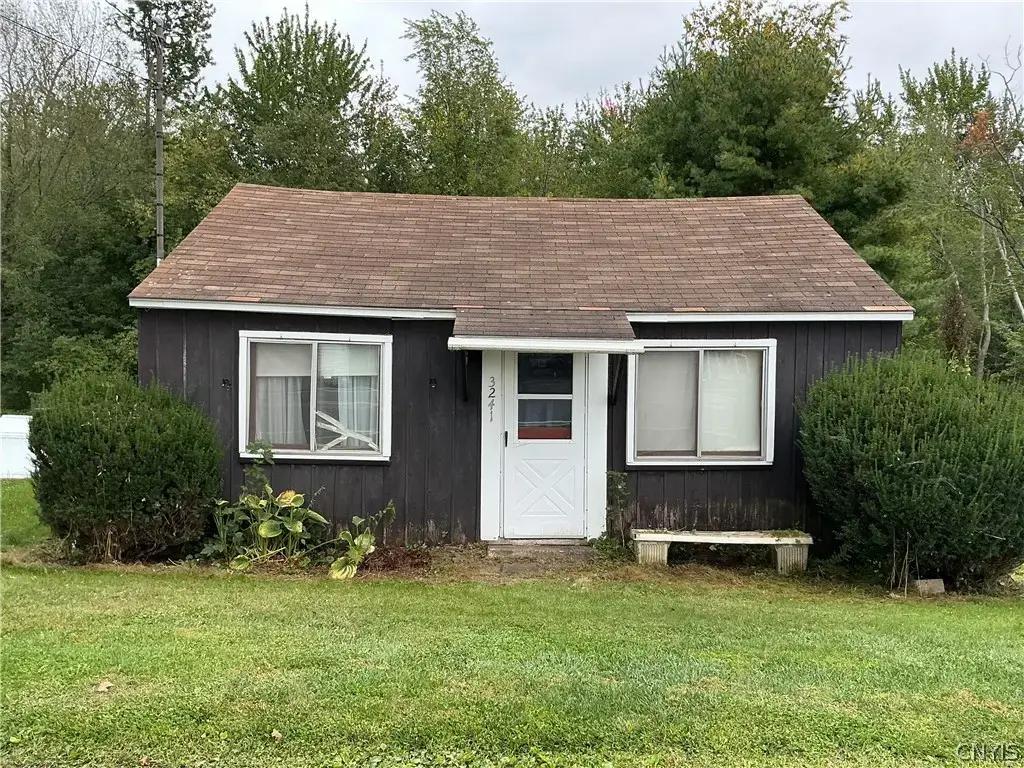 3241 County Route 15 Road, Sandy Creek