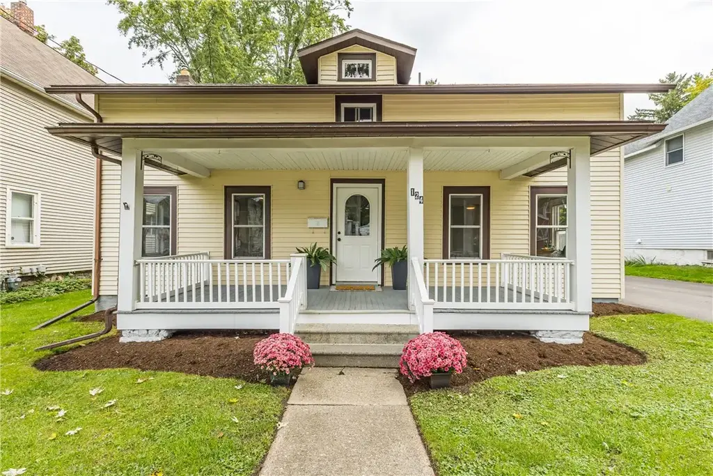 124 Stafford Street, Palmyra