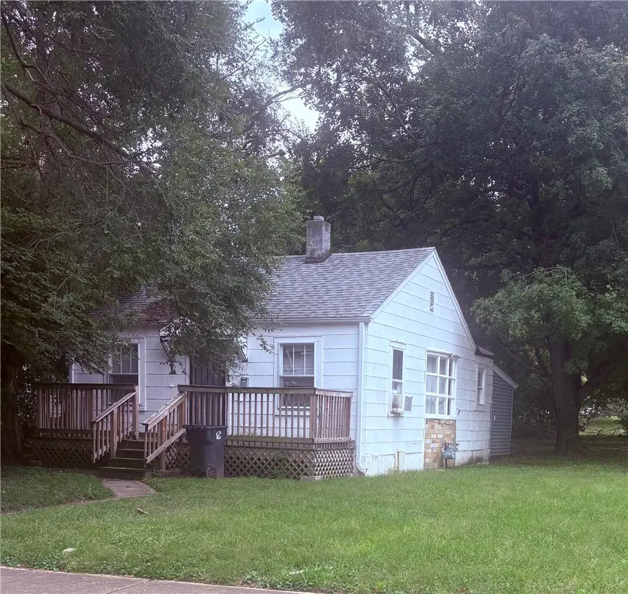 1705 E Hickory Street, Decatur