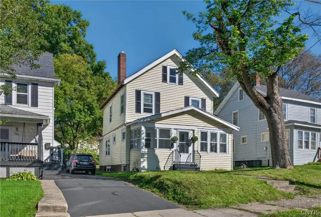 171 Fenway Drive, Syracuse