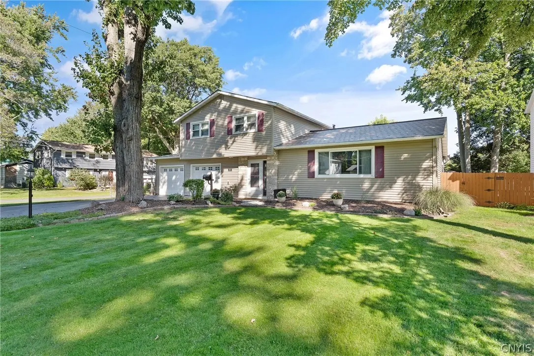 Photo of Listing #S1716005