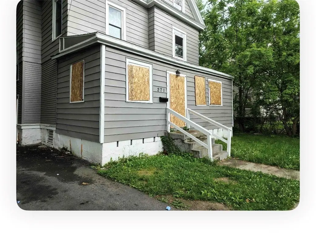 Photo of Listing #R1719130