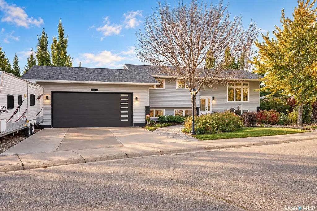 66 Edelweiss Crescent, Moose Jaw