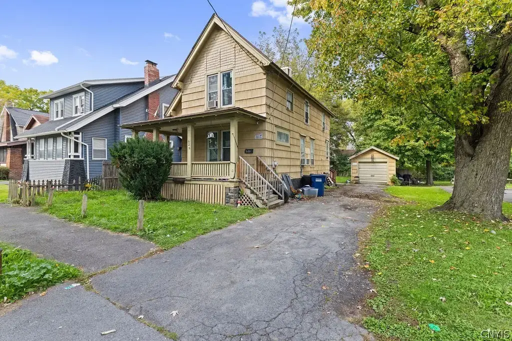626 W Brighton Avenue, Syracuse