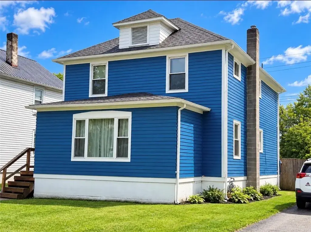 567 W High Street, Erwin
