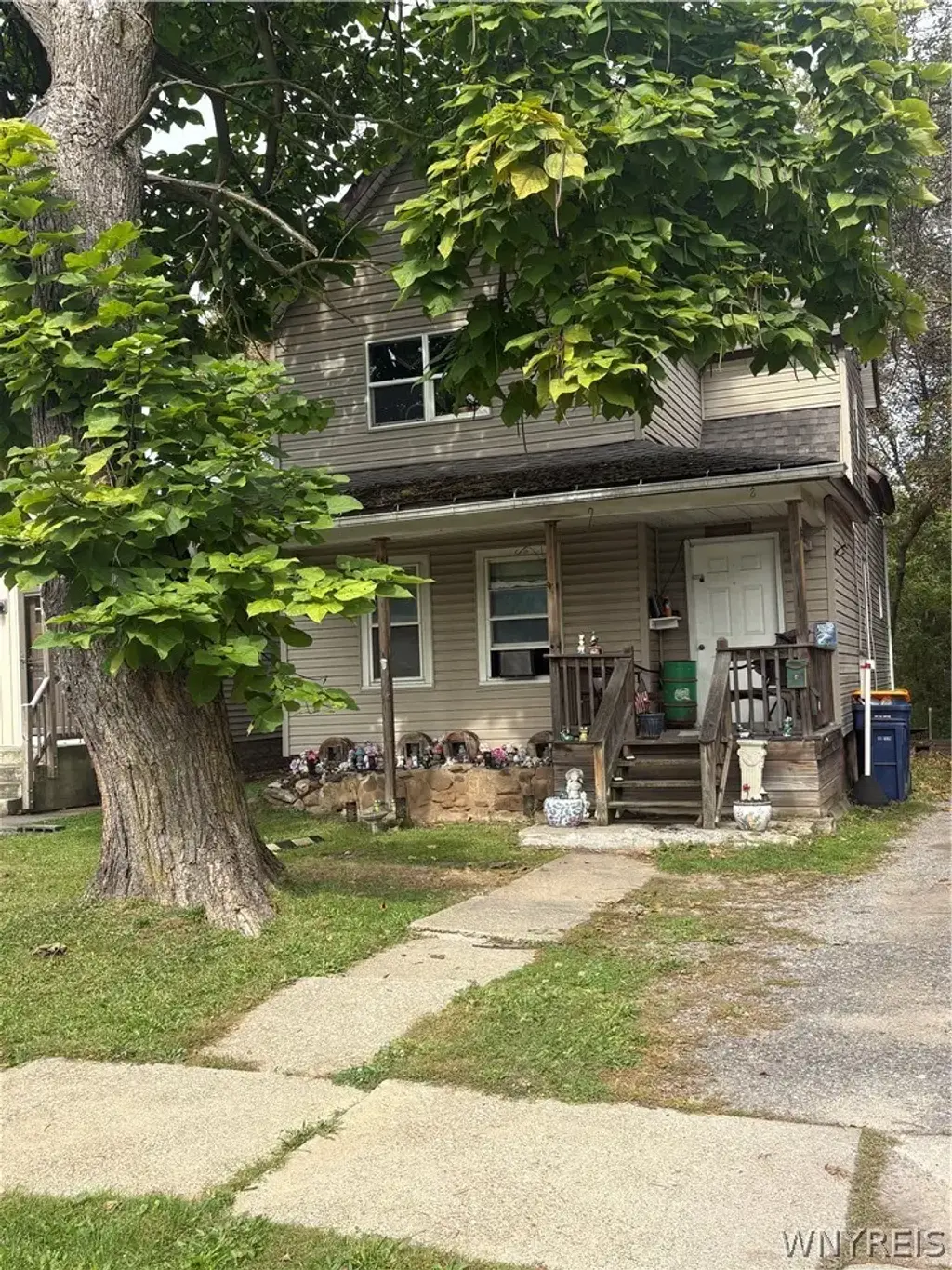 17 Outwater Drive, Lockport City