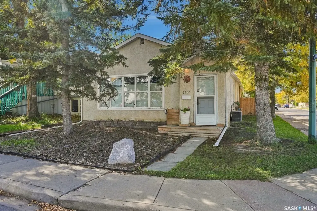 2100 Lindsay Street, Regina