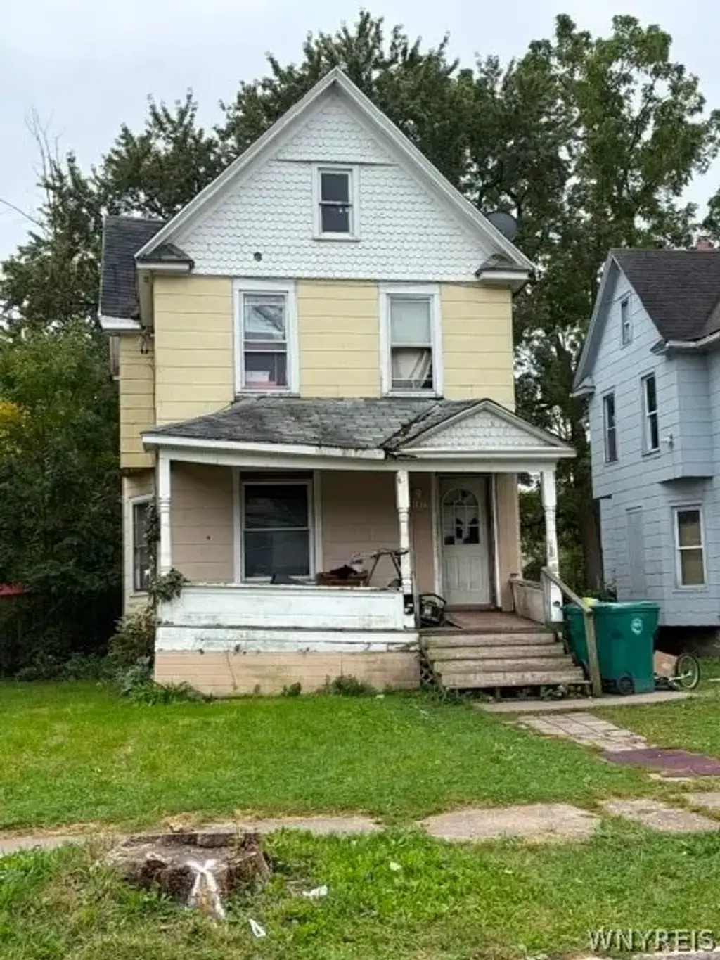 1875 Pierce Avenue, Niagara Falls