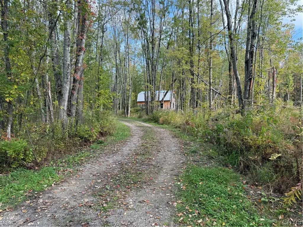 Photo of Listing #S1719497