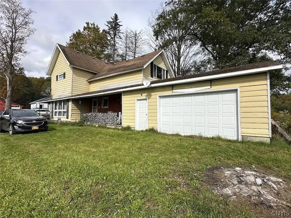 9890 Galen Hill Road, Farmersville