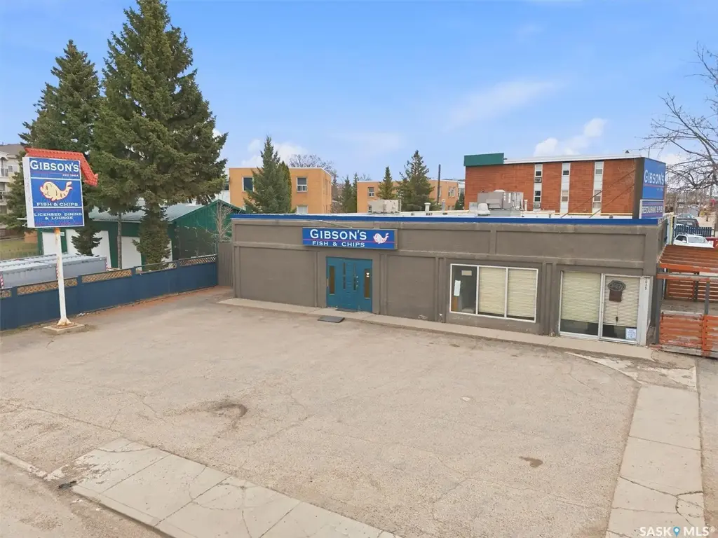 1025 Louise Avenue, Saskatoon