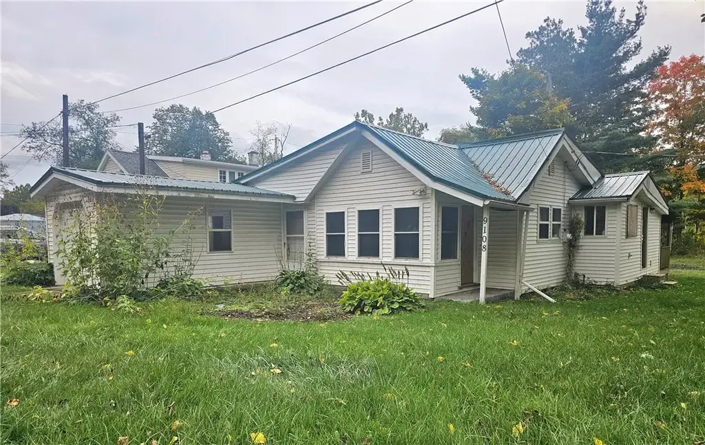 9108 State Route 415, Campbell
