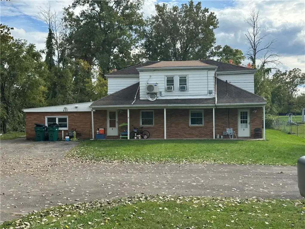 822 Hard Road, Webster