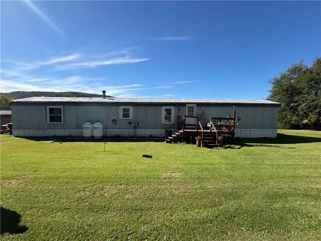 153 Old Route 8, Masonville